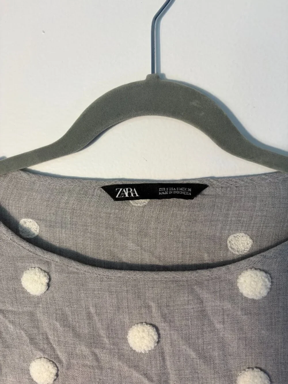 Zara Gray White Puff Polka Dot Balloon Sleeve Blouse